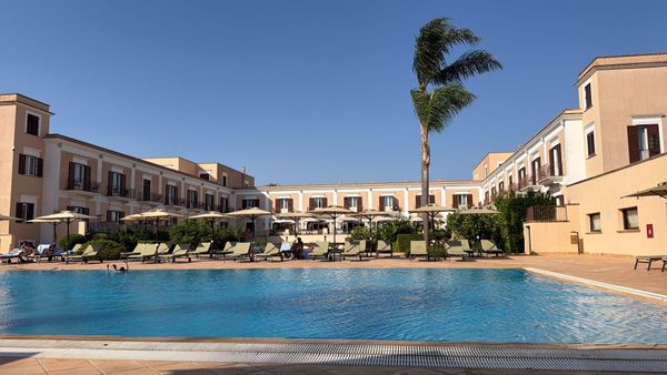 Almar Giardino Di Costanza, Sicily: Real Five-Star Value in the Olive Groves