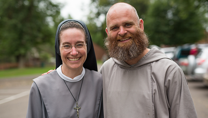 Priester Dimitri op missie naar Engeland