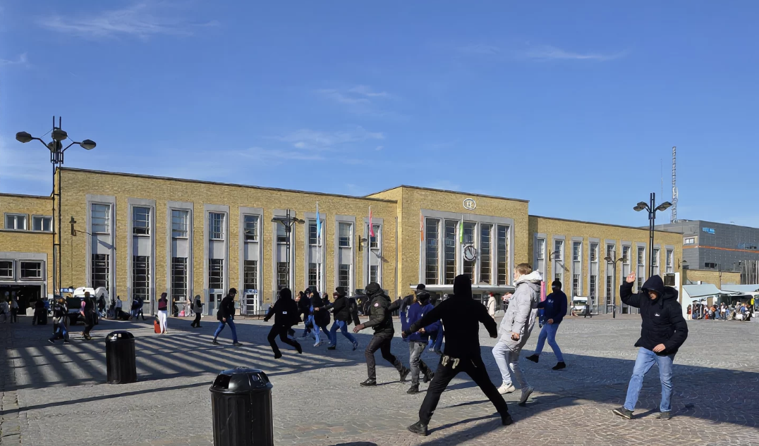 Massale vechtpartij aan station Brugge: "Sint-Pieters is te chic geworden"