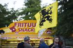 Nieuwjaarsreceptie Vlaams Belang in Brugge loopt uit de hand: totaal géén geweld gebruikt