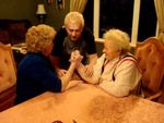 Schepen van sport Franky Demon daagt bejaarde (94) uit tot worstelmatch