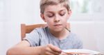 Kenneth (7) gestraft omdat hij zijn bord niet leeg eet
