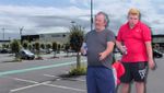 Bruggeling heeft al zijn vrienden leren kennen op de parking van de Carrefour