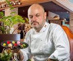 Brugse chocolatier probeert zes dildo's en deelt zelfs een 2/10 uit! "deze lijkt precies al gebruikt"