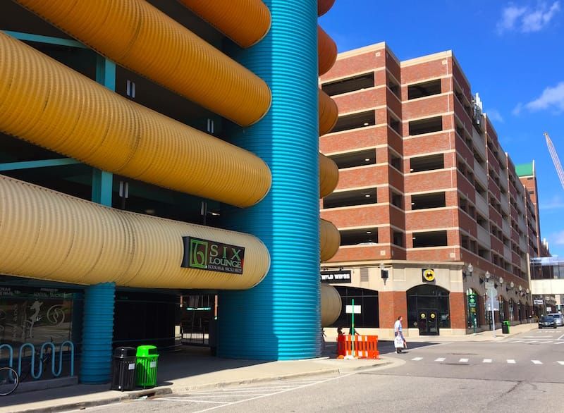 East Lansing Advances Public Camping Ban as Critics Warn of ‘Criminalizing Homelessness’