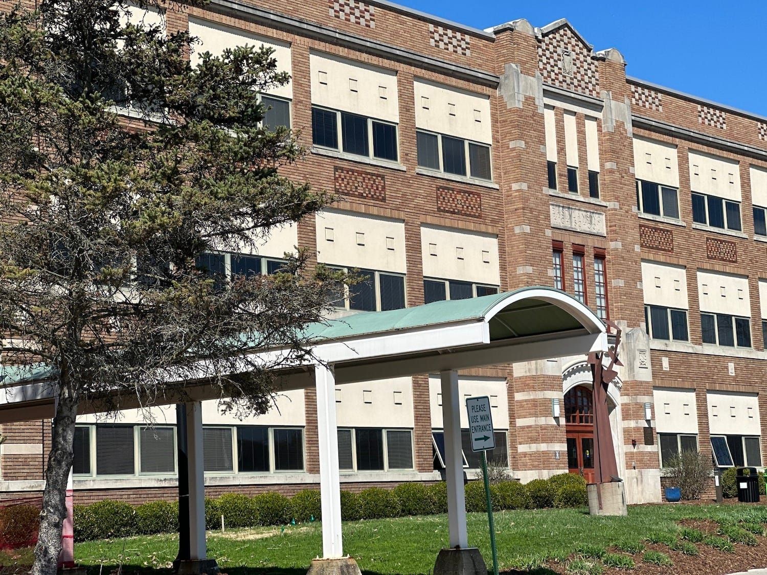 East Lansing Considers Upwards of $40 Million in Bond Payments For Infrastructure, Facility Upgrades