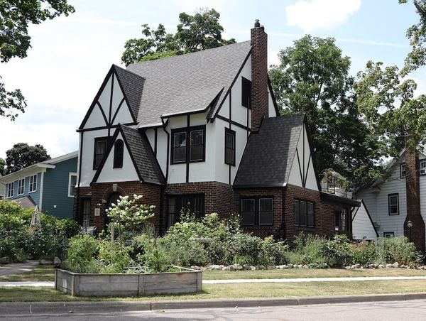 Century-Old Home of Longtime Public Servant Comes on Market