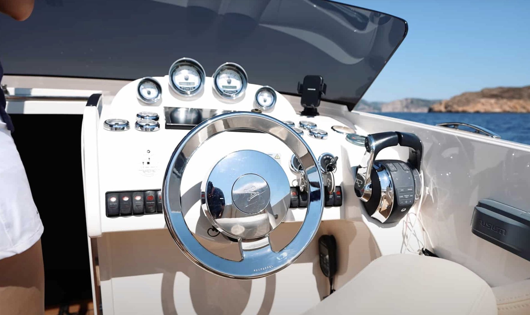 KD представляет Автопилот Searebbel