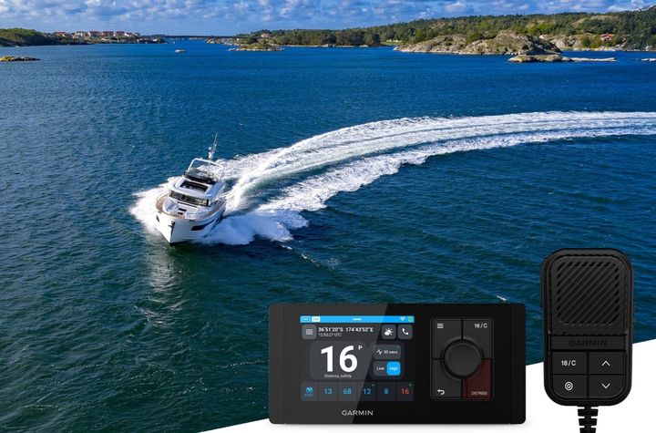 New Garmin VHF Touchscreen