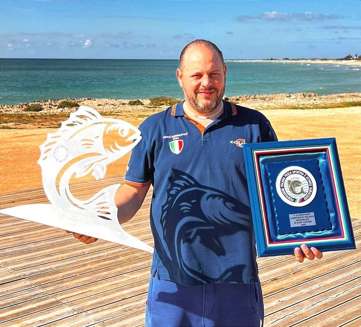 Luca Zuppello Campione Italiano di Surfcasting 2026