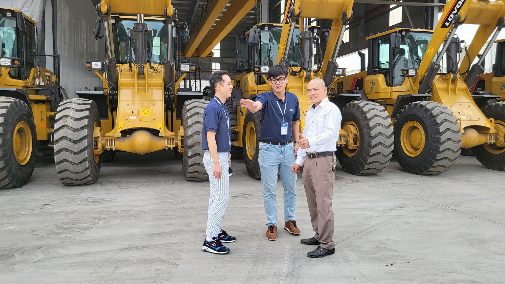 Vincent: Chàng thanh niên kỹ sư bán hàng đầy nhiệt huyết tại RCE