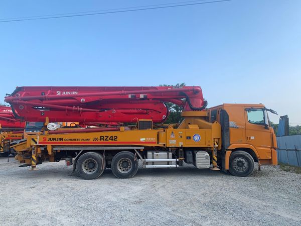 TOP 5 BƠM BÊ TÔNG NỘI ĐỊA HÀN QUỐC GIÁ DƯỚI 4,5 TỶ