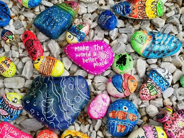 When HR Education Becomes World-Making: Introducing Relational Futuring