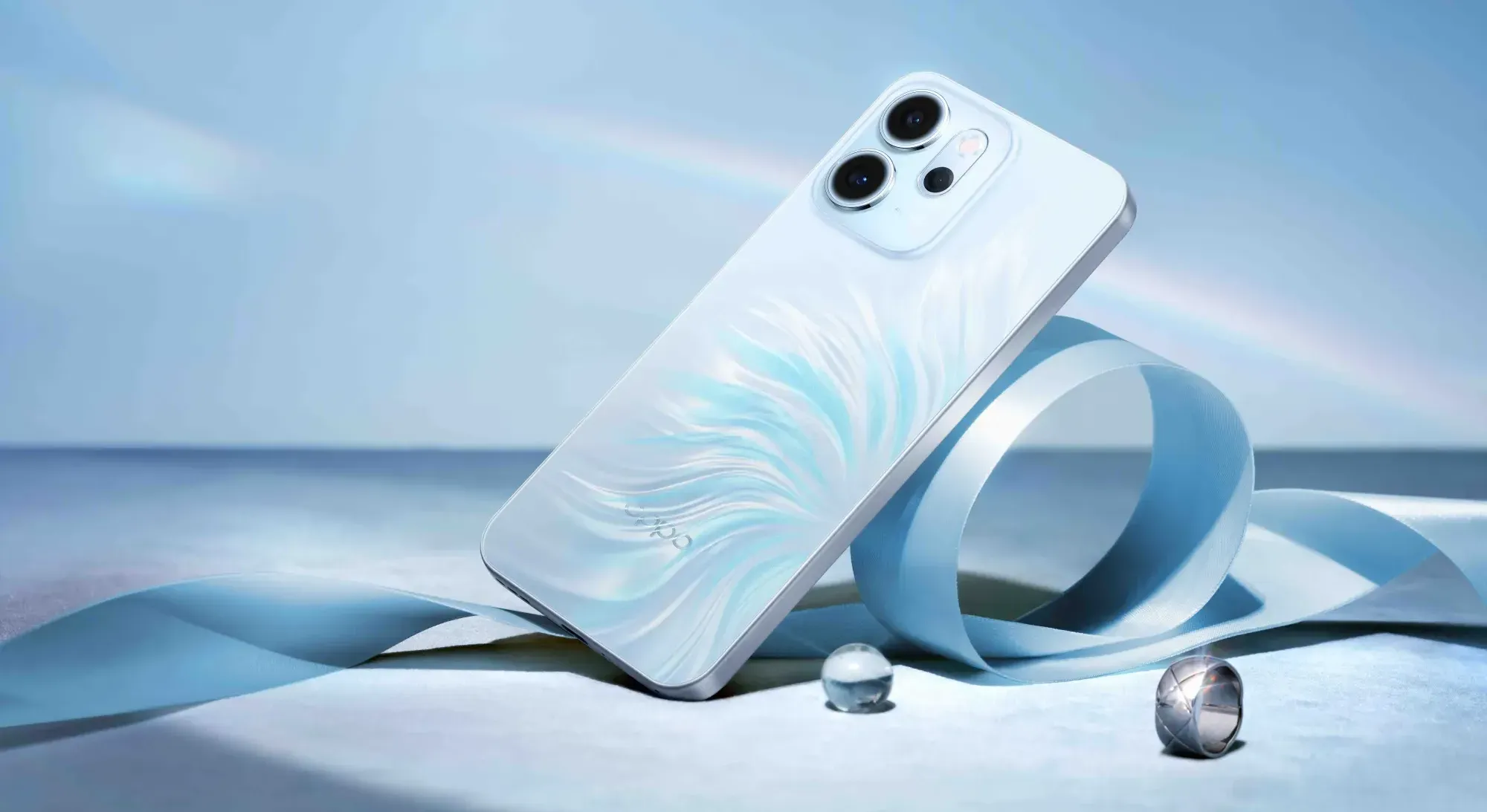 Oppo Reno14 5G colorazione Opal White