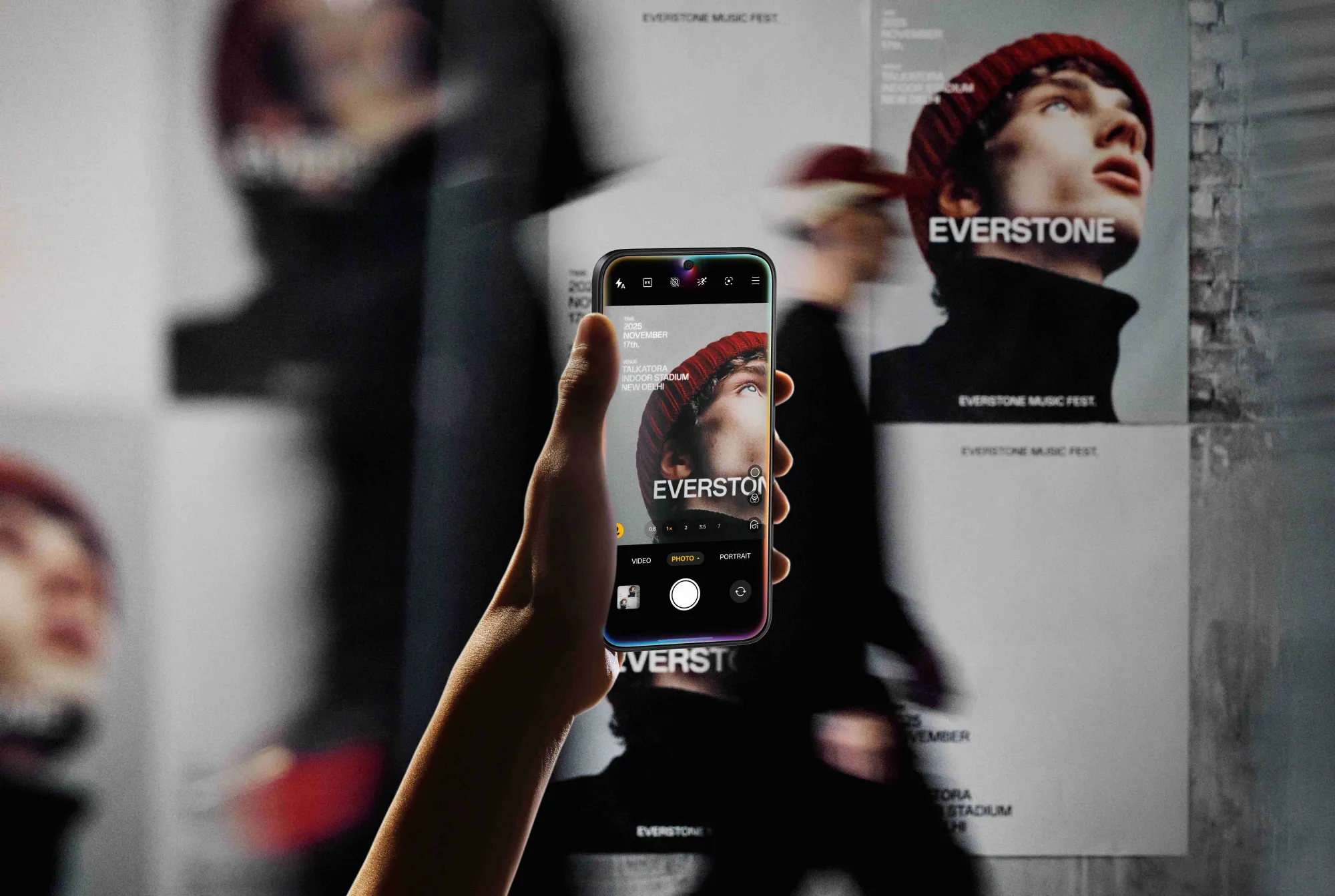 Gli strumenti AI aggiuntivi includono AI Writer per la redazione e sintesi dei contenuti,&nbsp;AI Recorder&nbsp;per la trascrizione in tempo reale delle riunioni con identificazione del parlante, e&nbsp;AI Portrait Glow&nbsp;per il miglioramento intelligente delle foto