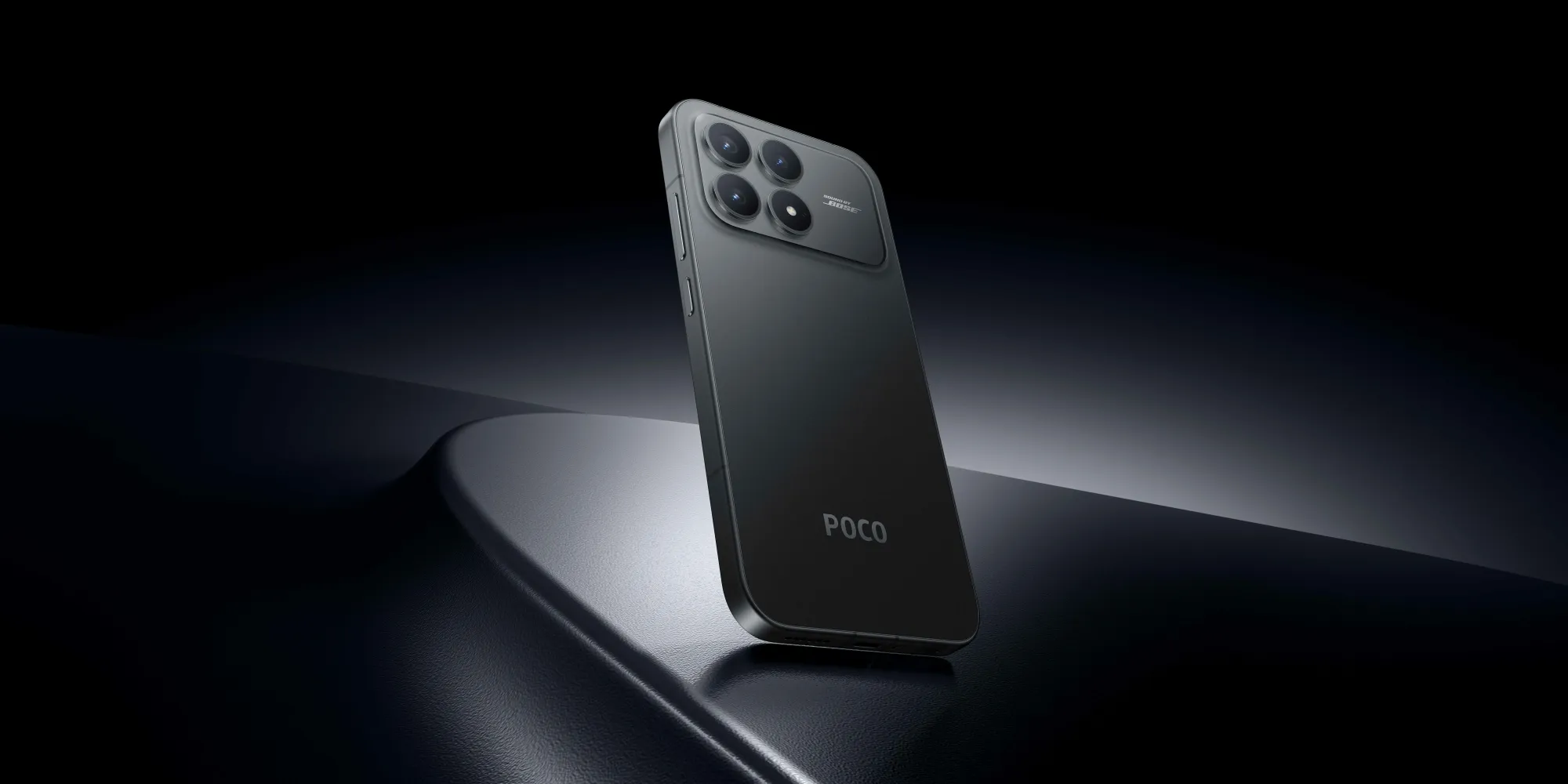 POCO F8 Pro è disponibile in tre colori: Titanium Silver, Blue e Black