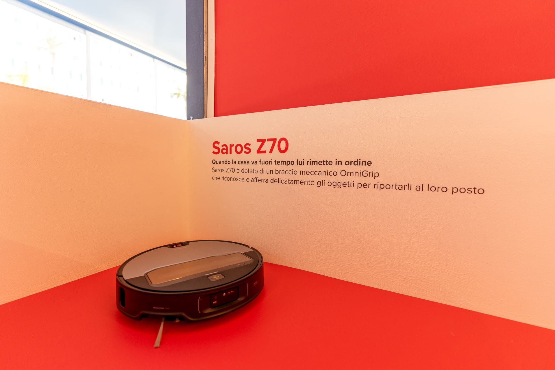 Saros 20 è il robot in grado di superare doppie soglie e dislivelli fino a 8,8 cm, grazie a una rivoluzionaria struttura sollevabile tripla