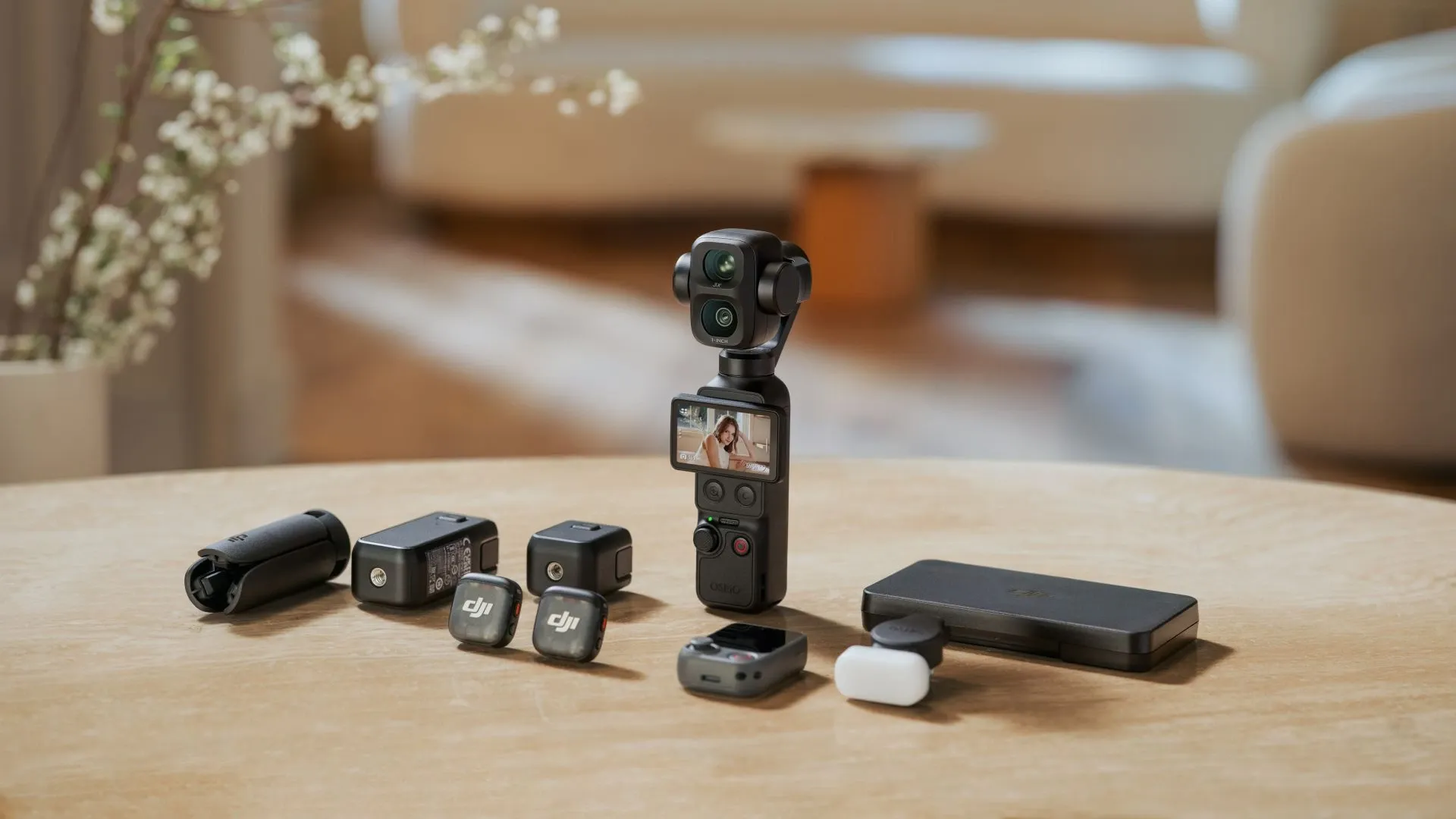 Osmo Pocket 4P è compatibile con una versatile gamma di accessori dell'ecosistema Osmo, per consentirti di ampliare le possibilità creative