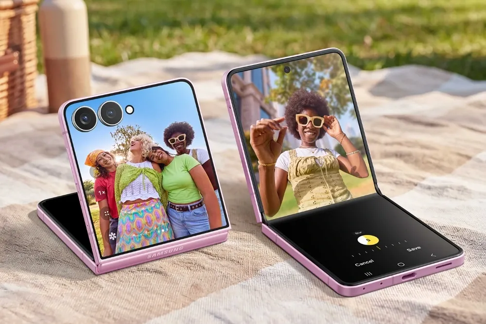 Samsung Galaxy Z Flip 8