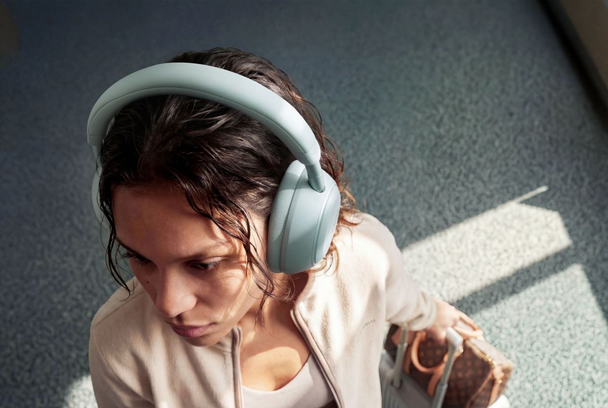 Soundcore Space 2, cuffie over-ear con cancellazione del rumore a 4 stadi, audio ad alta risoluzione e fino a 70 ore di autonomia, ideali per viaggi e ascolto quotidiano