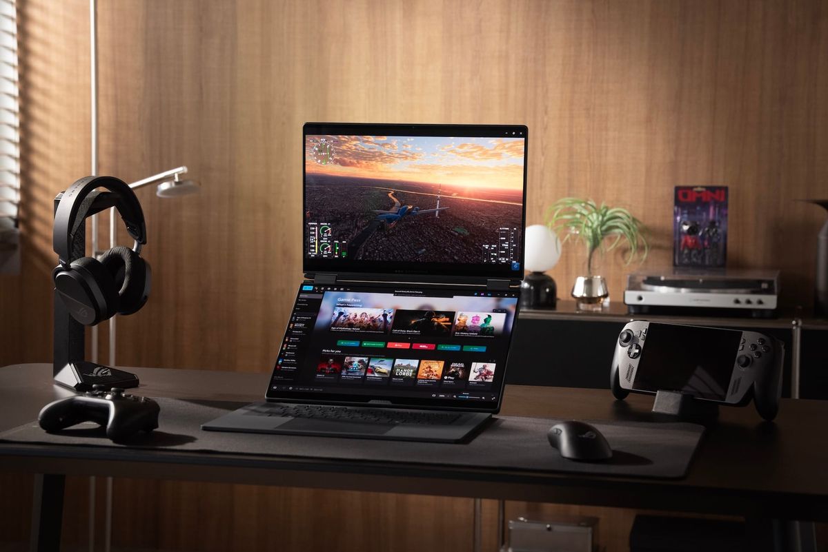 Arriva il primo notebook gaming ASUS ROG con due schermi OLED da 16 pollici: una rivoluzione per gamer e creator