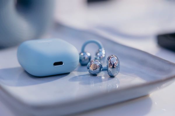 HUAWEI FreeClip 2: i nuovi wearable che combinano stile, audio di qualità e tecnologia smart per il 2026