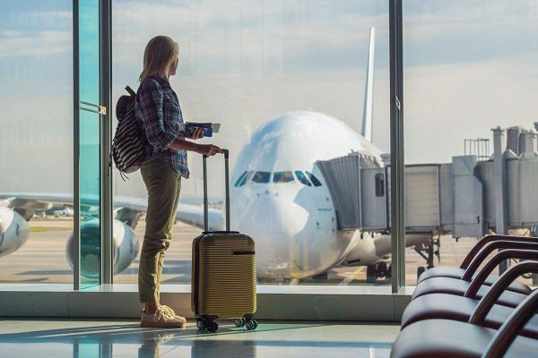 Simyousoon è la nuova eSIM di Aruba pensata per garantire internet all’estero senza costi di roaming e senza SIM fisica
