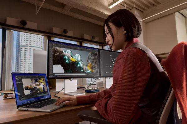 Apple MacBook Pro con chip M5 Pro e M5 Max: nuova generazione di laptop professionali con AI on-device avanzata