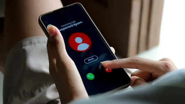 Frodi telefoniche in Italia: 559 milioni sottratti in tre anni. Devia è l'app per bloccarle