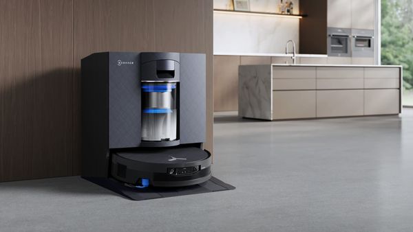 ECOVACS DEEBOT X12 debutta con la nuova tecnologia FocusJet