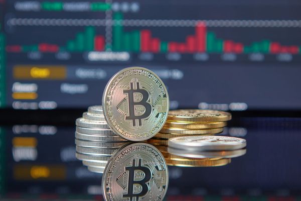 Le criptovalute stanno trasformando la vita quotidiana digitale: dai pagamenti online agli investimenti smart, sempre più utenti integrano le crypto nelle proprie abitudini