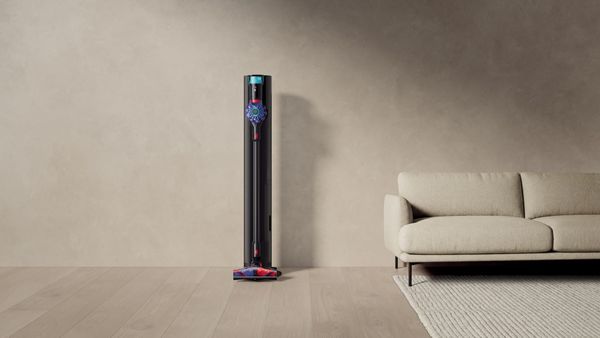 Dyson V10 Konical con Auto-empty Dok, il primo aspirapolvere Dyson con sistema di svuotamento automatico della polvere
