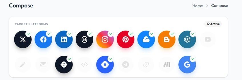 When to insert links into your social media posts and content
