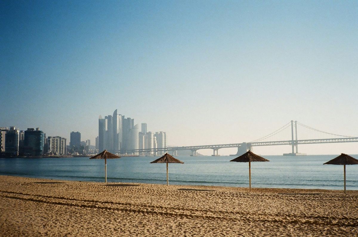 What is the sea, to Busan?