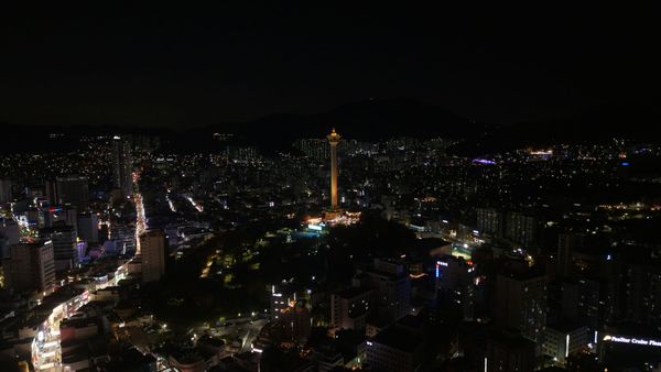 다음 부산은 왜 부산이어야 하는가