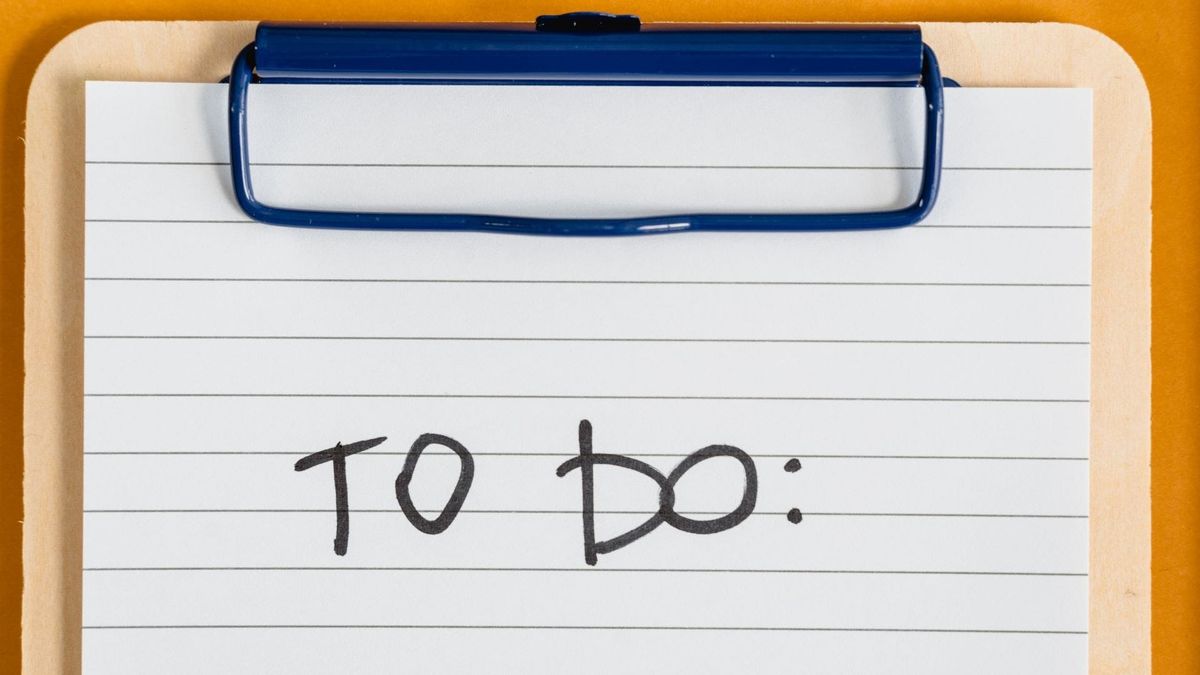 A clipboard with lined paper labeled To do at the top.