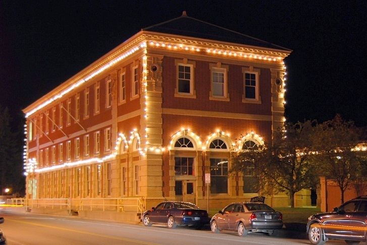 Wine & Beer Tasting at the Depot