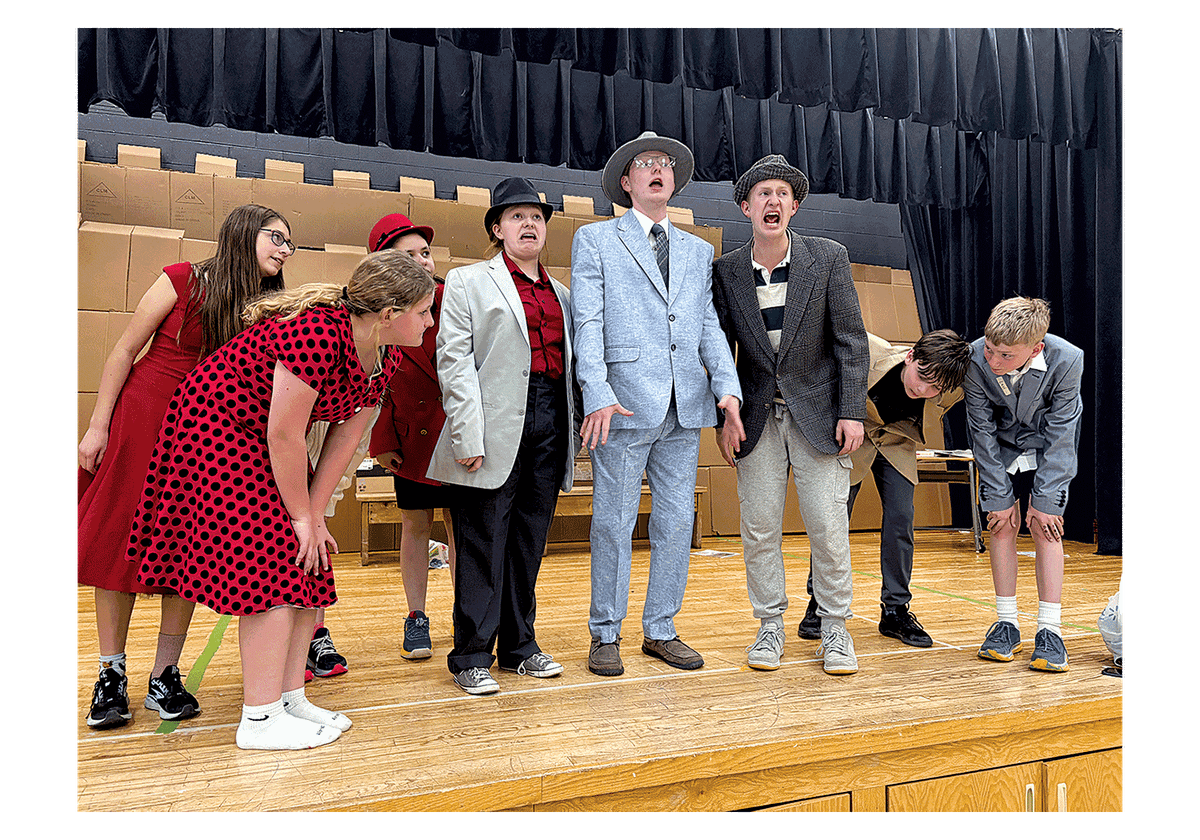 Small Town, Big Talent: Gardiner's Production of ‘Guys and Dolls’ is Worth the Drive