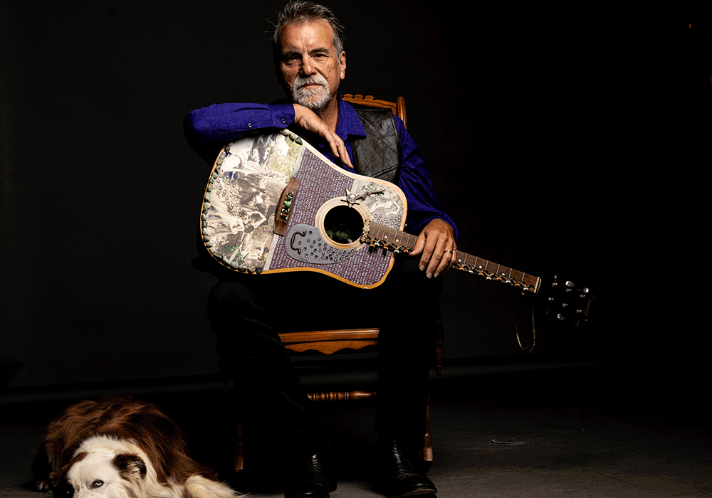 Darrell Scott Returns to The Shane Center August 1st