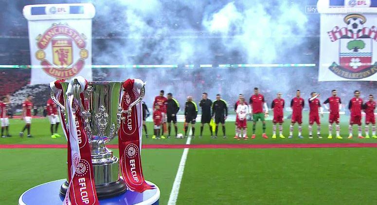 EFLカップ決勝　吉田所属サウサンプトンVSマンチェスターU