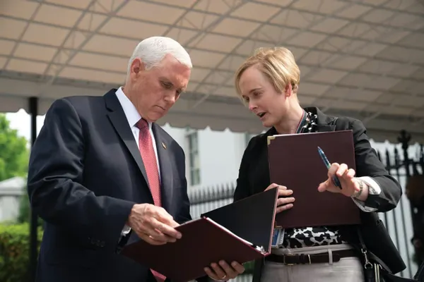 Inside the Mindset of a Trans Woman in the CIA