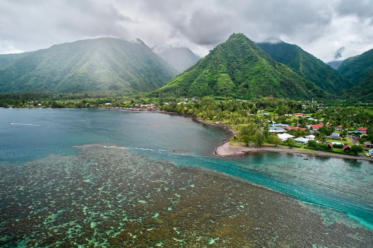 Read: Tahiti on the Cheap