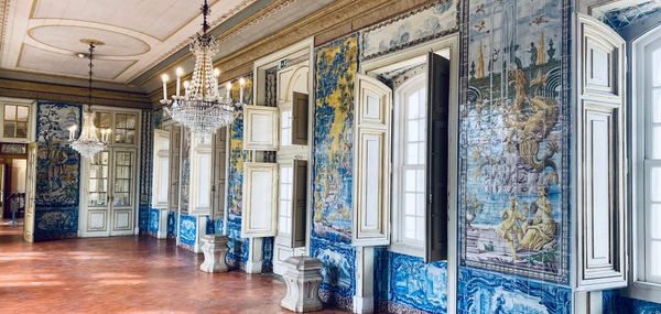 Reflections: On Lisbon's Popularity