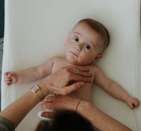 Masser bébé : par où commencer ?