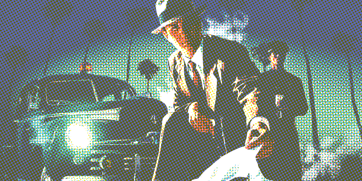 A scene from LA Noire, in which a detective leans towards the camera while pulling up a white plastic sheet covering a body.