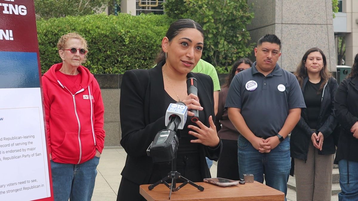 Outside Matsui’s Sacramento Office, Democratic Activists Accuse Incumbent of Elevating Republican in CA-07 Race