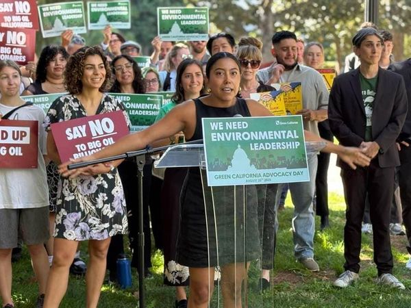 Climate Advocates Urge Governor, Legislative Leaders to Stop Selling Out to Big Oil