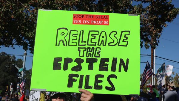 Elk Grove Organizers of 'No Kings' Encourage Continued Engagement in Wake of Well-Attended Protest