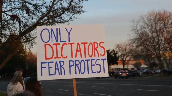 Elk Grove 'No Kings 3.0' Protest Set for March 28 as Nationwide Anti-Trump Demonstrations Grow Amid Falling Approval Ratings