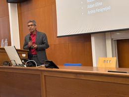 🌗 Na pár slov s profesorem Satchinem Pandou